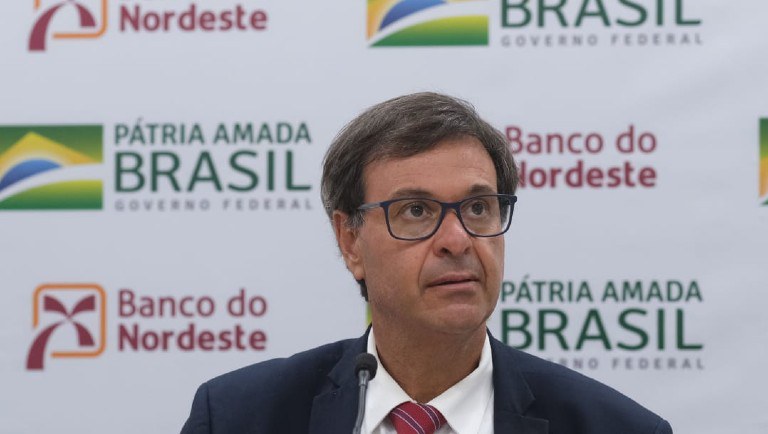 29-03-21 GILSON MACHADO NETO - CRÉDITO ROBERTO CASTRO MTUR.jpg