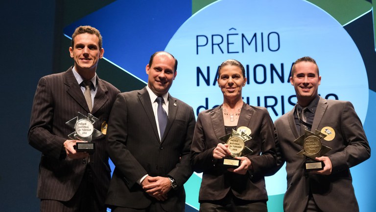 04.09.2023_Premio nacional.jpg