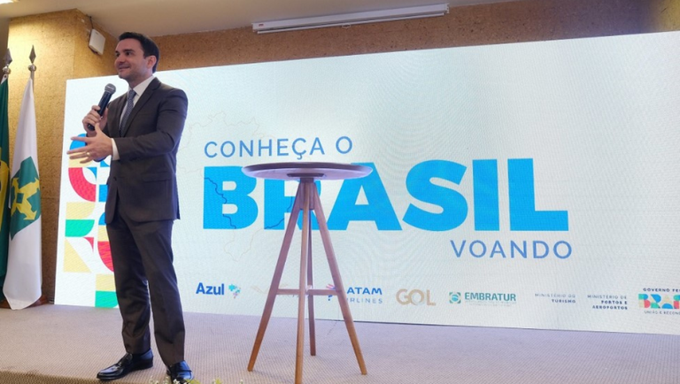 Conheça o Brasil Voando.jpg