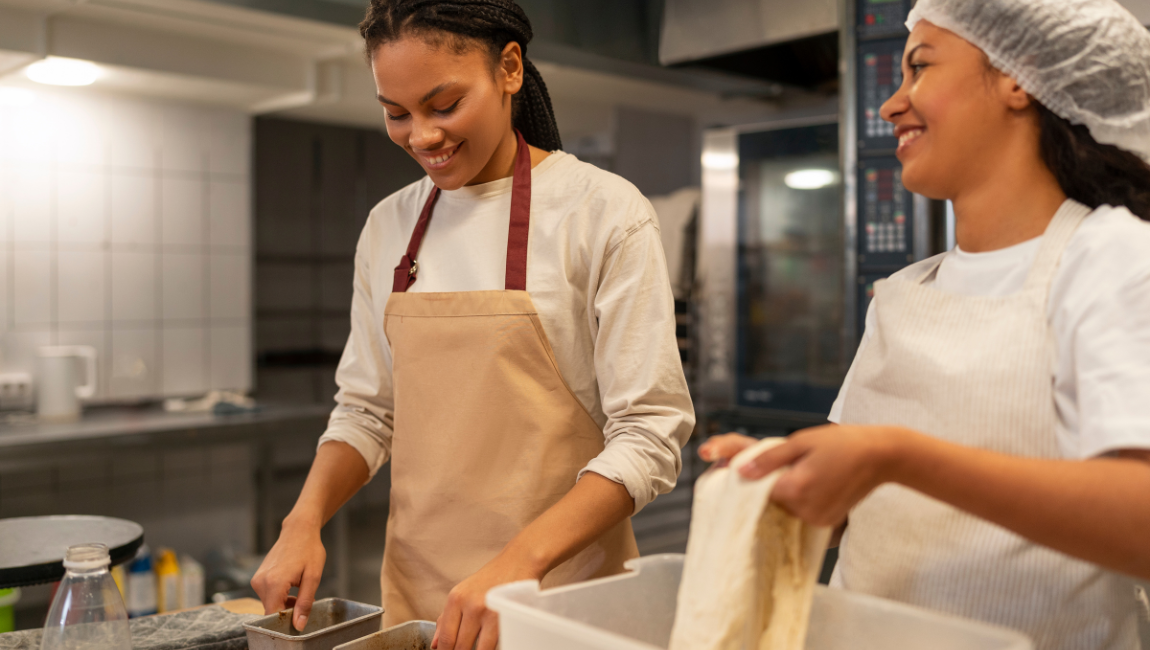 Segmento de alimentação liderou o ranking no acumulado do ano; saldo positivo ultrapassa 90 mil novos postos de trabalho formais