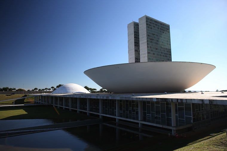 26_06_18_BrasiliaCapa_BobCastro.jpg