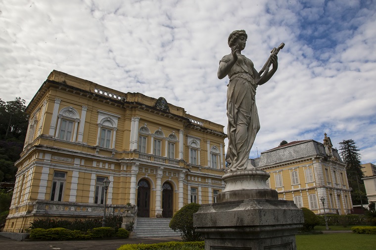 12 04 18 PetropolisRJ WaniaCorredo