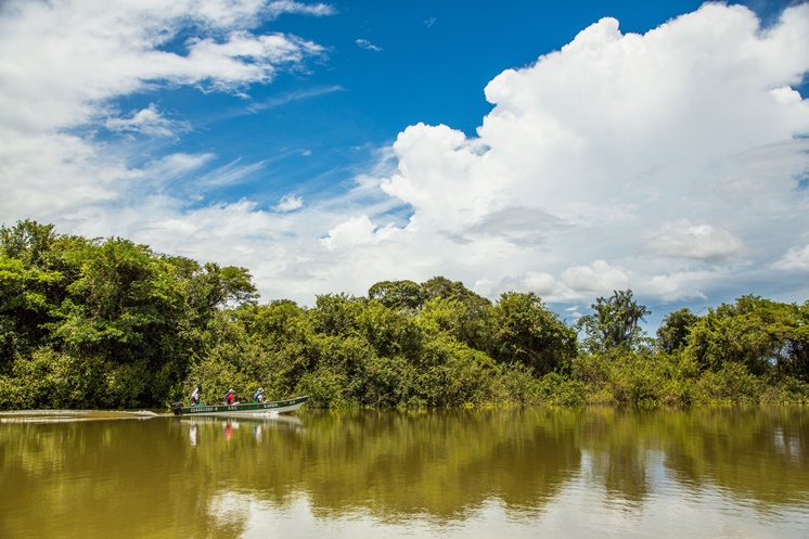 15 02 18 NO TO0005 embratur