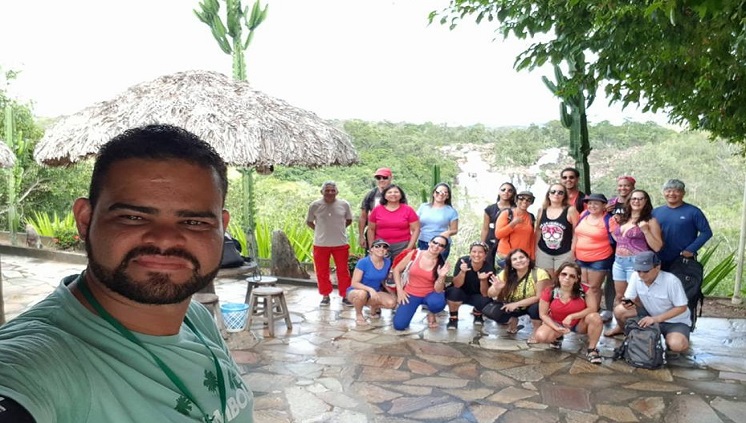 30 04 18 guiainterna