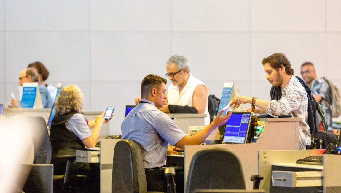Passageiros em voos nacionais e internacionais batem recorde histórico